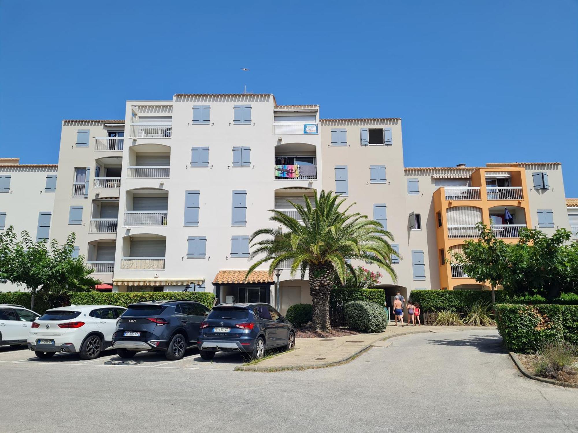 Magnifique Vue Mer Pour Ce T2 Avec Piscine Saint-Cyprien  Luaran gambar