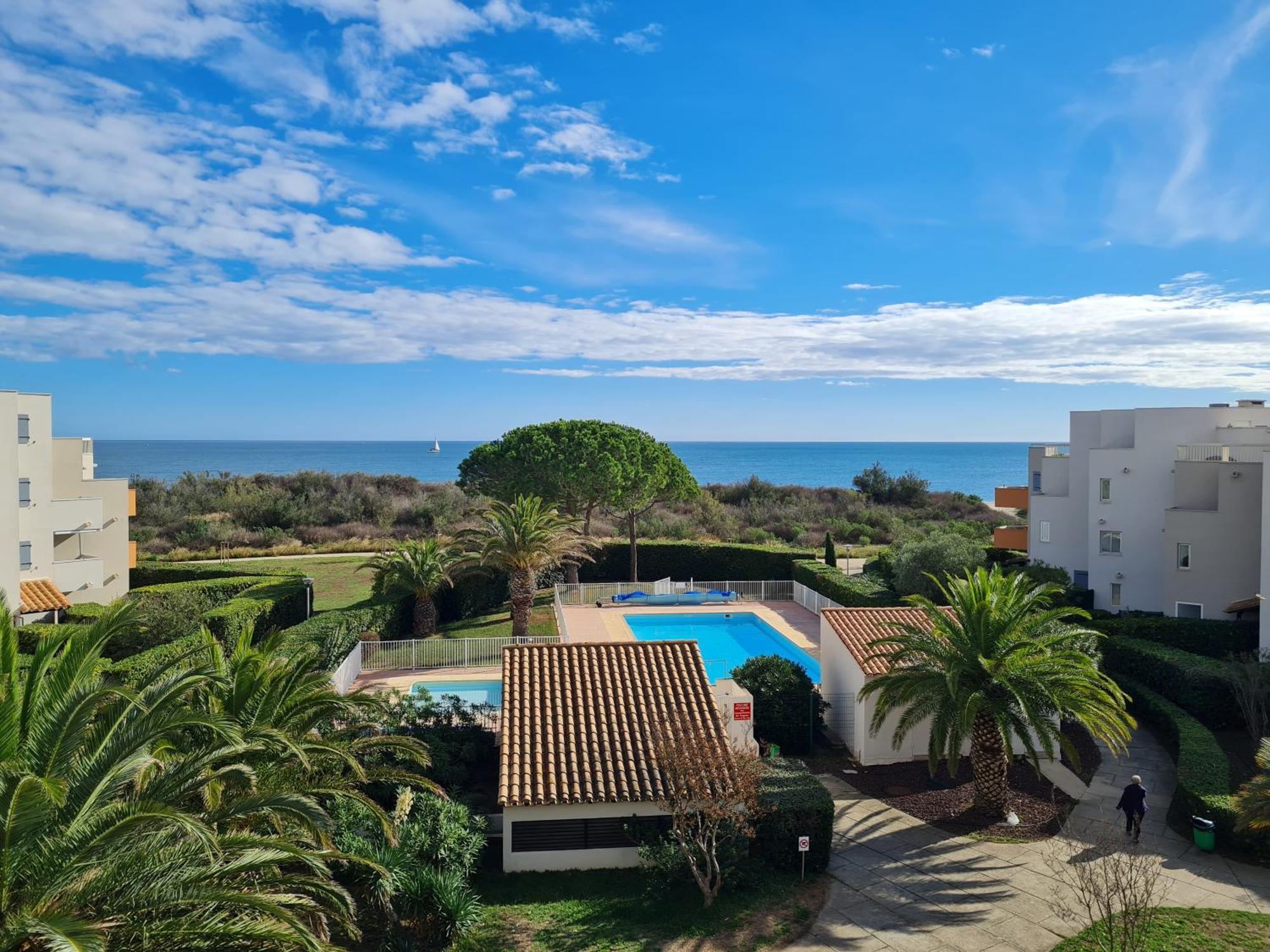 Magnifique Vue Mer Pour Ce T2 Avec Piscine Saint-Cyprien  Luaran gambar